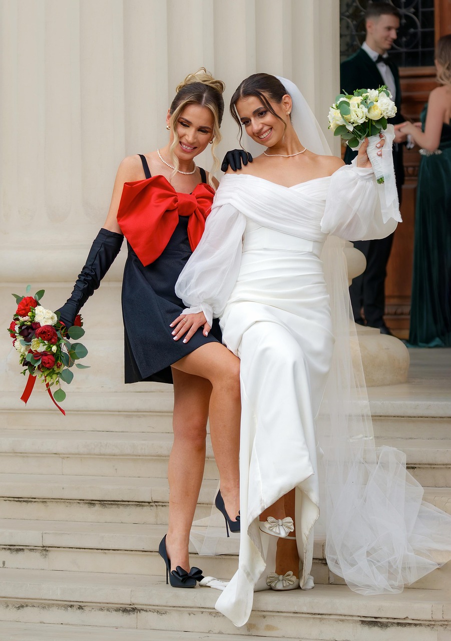 bride, bridesmaid, nature, beautiful flowers, happy, wedding, photography, friends, flowers, posing, together, outdoor, stairs, building, flower wallpaper, happiness, flower background, event